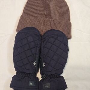 REI Women's Black Insulated Gloves